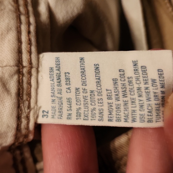 American Eagle Longer Length Khaki Shorts - Picture 3 of 5